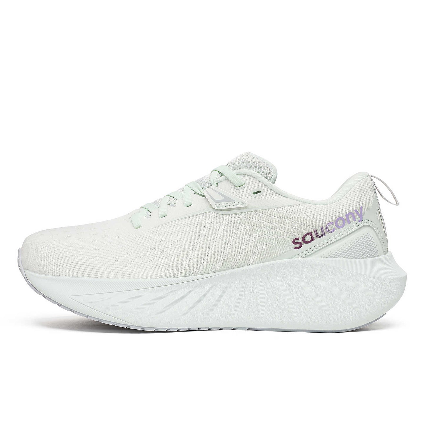 Women's Saucony Triumph 22 running shoe