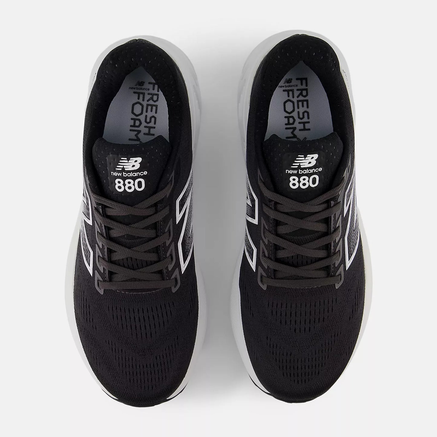 New Balance 880v15