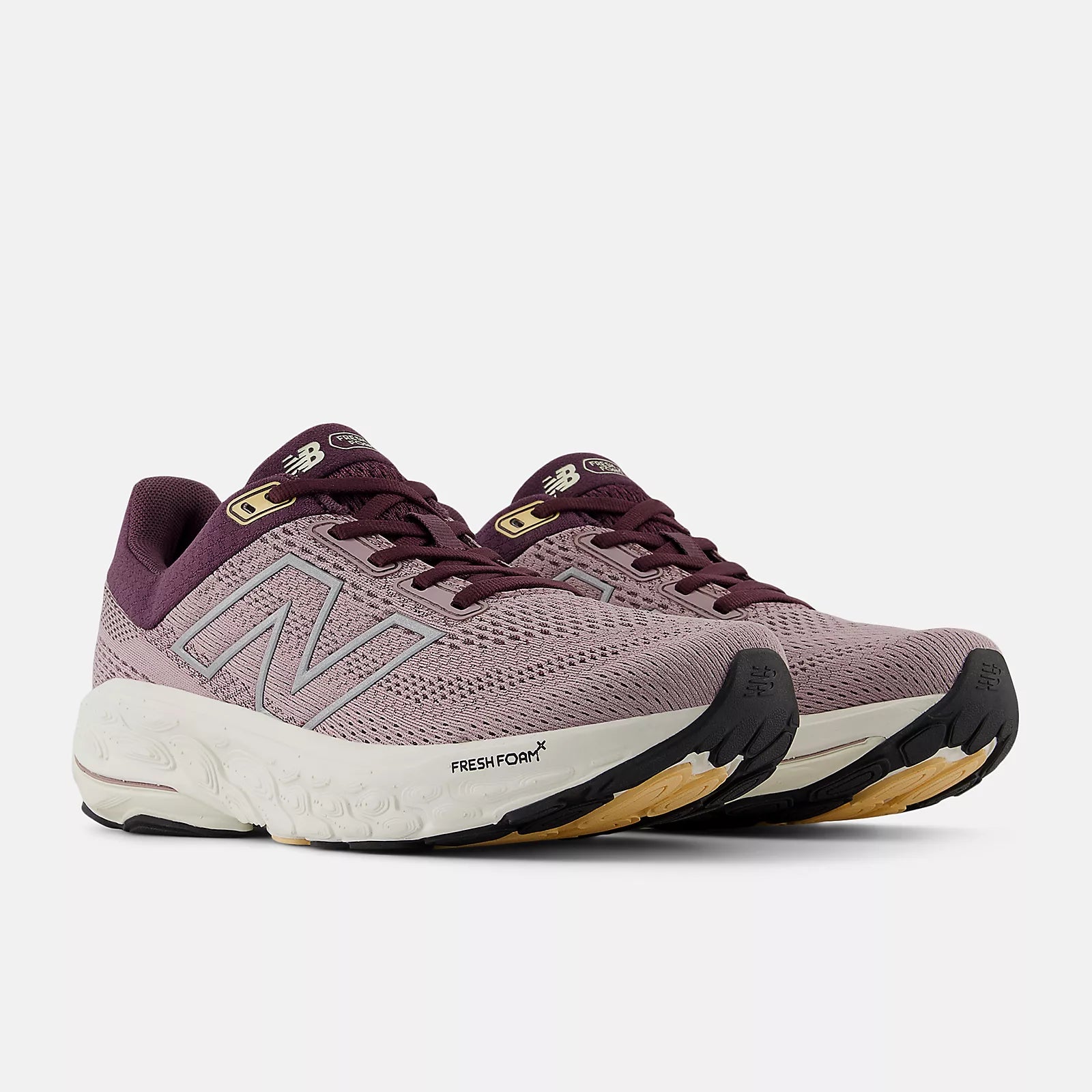 Women's New Balance 860v14 running shoe